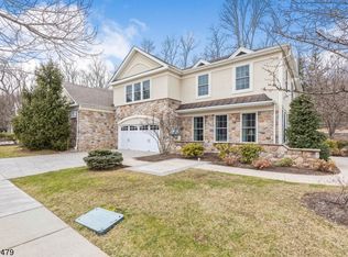58 Lara Pl #504, Warren, NJ 07059
