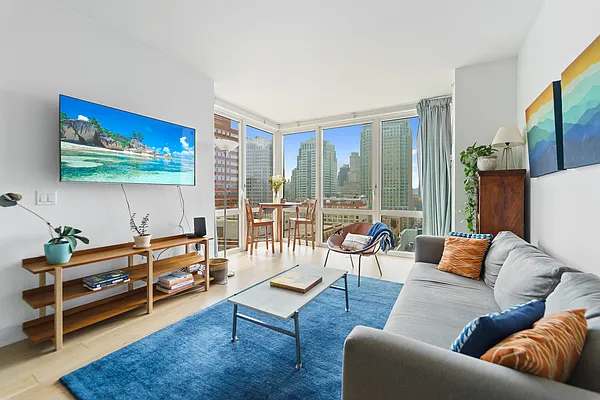 Sold by Corcoran | media 1
