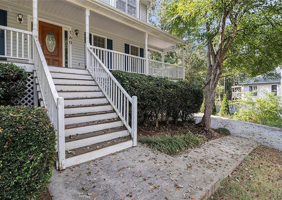 1st image of 160 Warrenton Dr