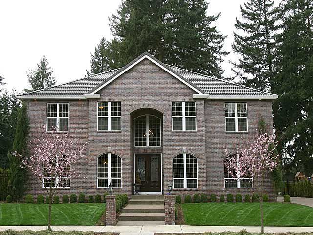 1st image of 1402 NE 145th Ave