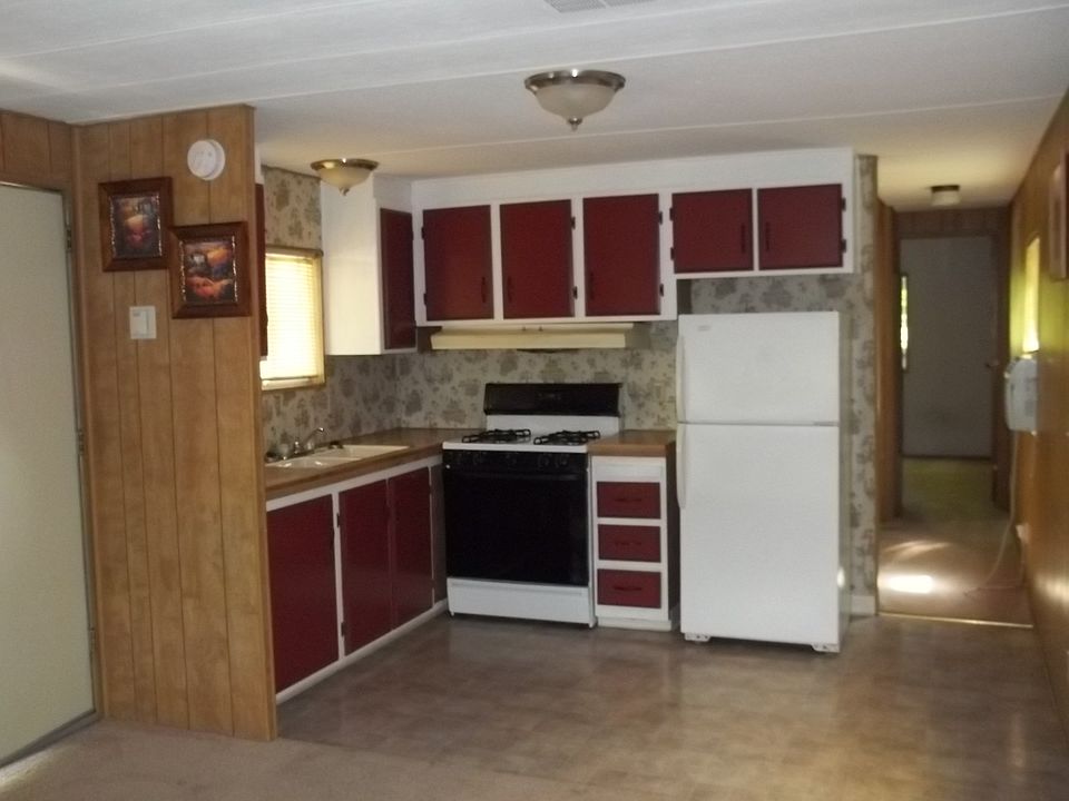 2nd image of 1148 Arroyo Rd Space 30
