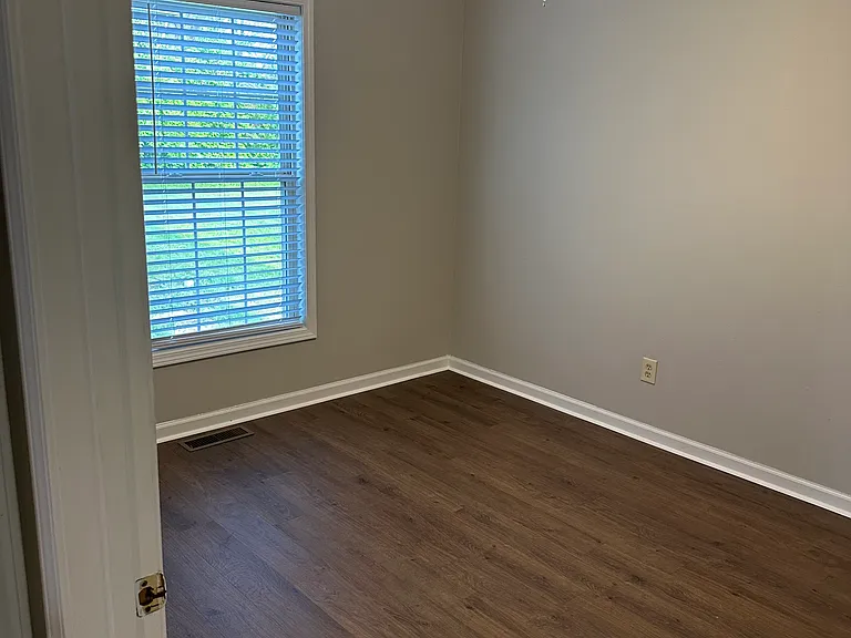 Bedroom #1
