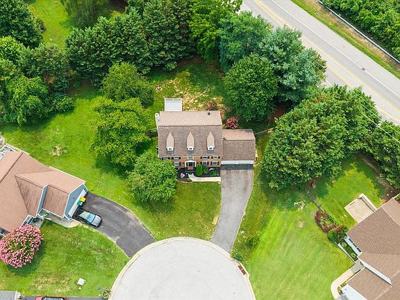 4th image of 108 Paddock Dr