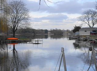 320 Violet St, Palmyra, WI 53156