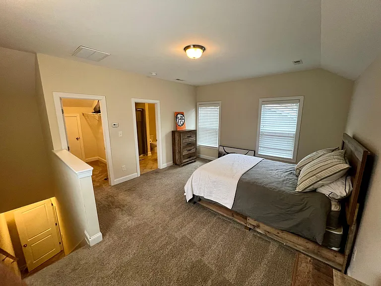 213 Windy Creek Ln — Photo 13