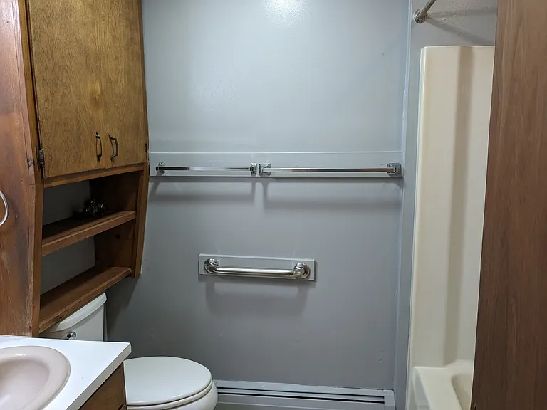 105 Auburn Rd. — Photo 13