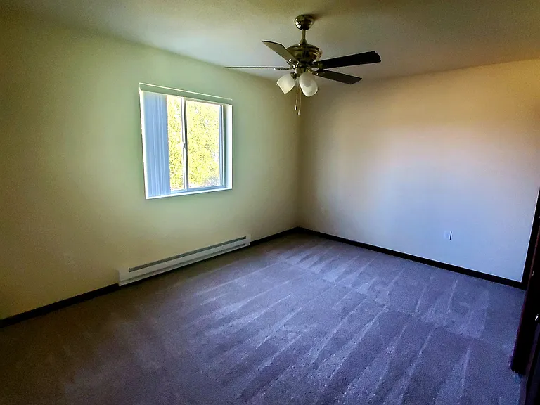 Park Ridge Apartments — Photo 8