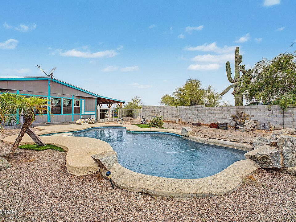 1st image of 2548 S VAL VISTA Road