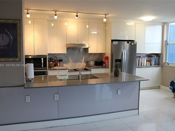 2nd image of 4200 Hillcrest Dr APT 820