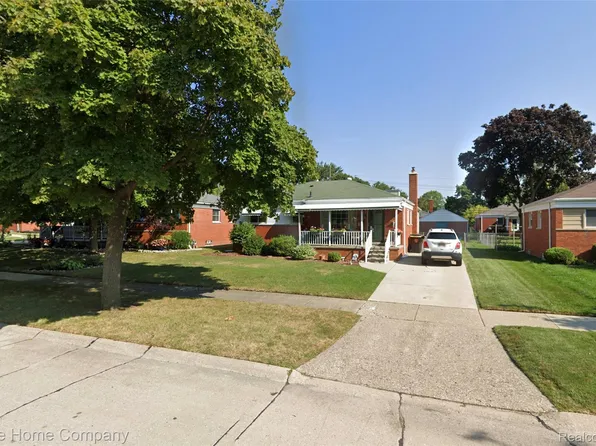 3404 S Lynn Ct, Trenton, MI 48183