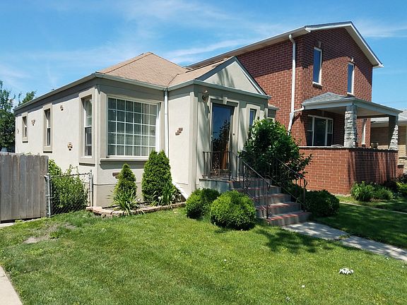 3rd image of 3932 N Panama Ave
