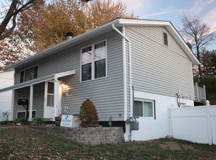1556 Ville Martha Ln, Hazelwood, MO