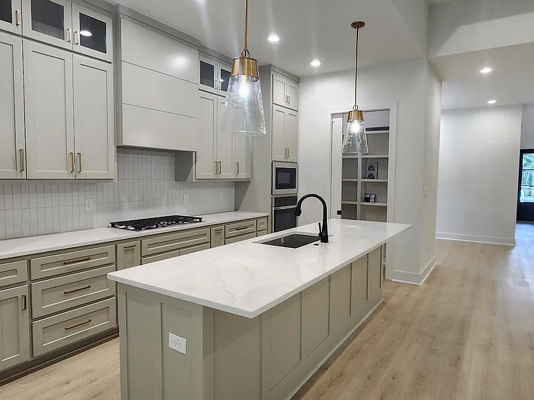 133 McKinley Cir — Photo 36