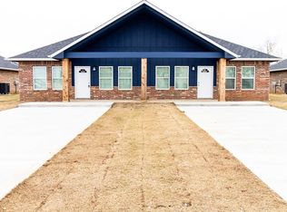 308 NW 122nd St #A & B, Oklahoma City, OK 73114