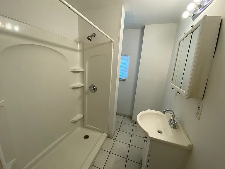 Neil Ave 1260 GW2 — Photo 10