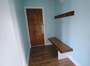 1135 W Bryn Mawr Ave #3, Chicago, IL 60660