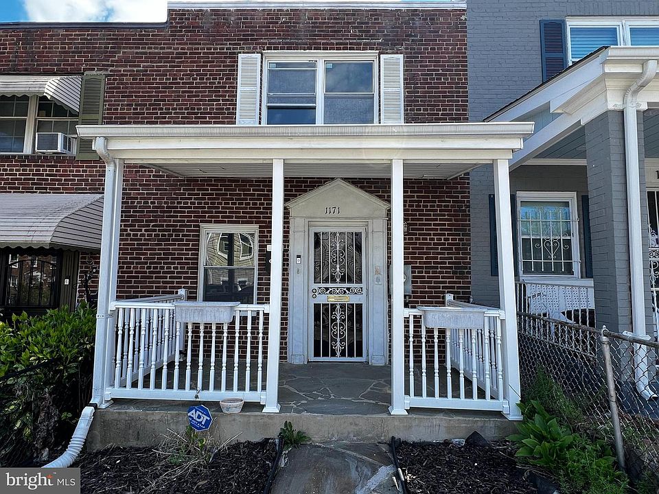 1st image of 1171 Summit St NE