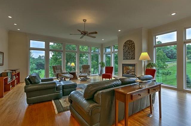 1st image of 29439 Club Creek Dr