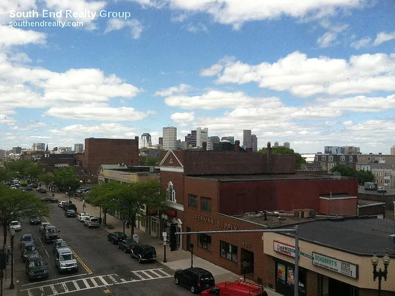 483 E Broadway #6 — Photo 19