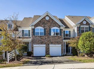 92 Barr Ln, Monroe, NY