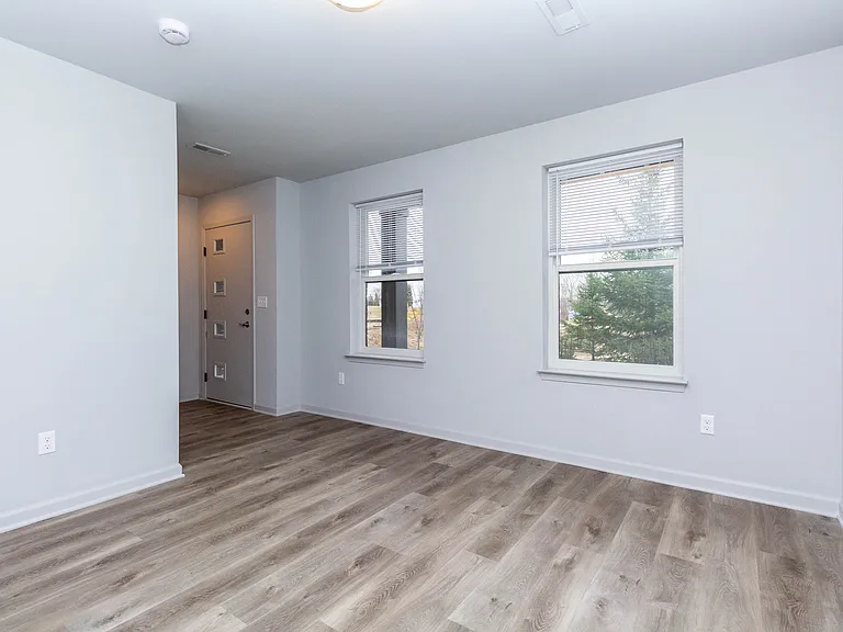3035 Hydrangea Ln — Photo 26