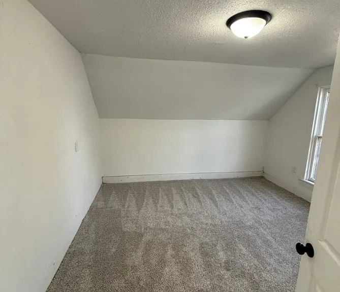 803 5th Ave — Photo 9