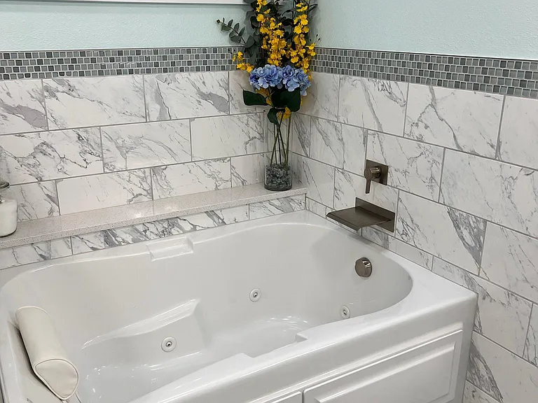 1710 Oakview Cv — Photo 19