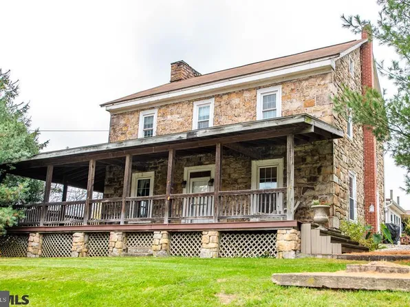 373 Masden Ln, Beech Creek, PA 16822