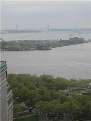 Rented by Living New York | media 8