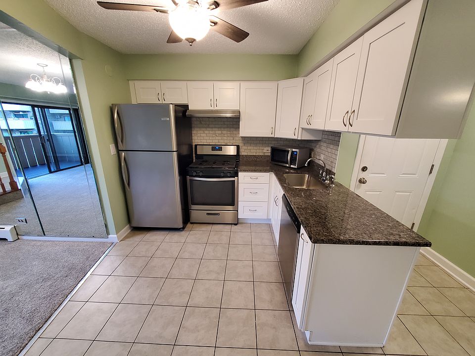 1st image of 12 Echo Ct APT 8