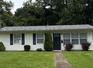 9915 Plaudit Way, Louisville, KY 40272