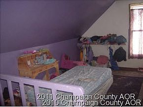 4th image of 521 1st North St