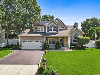 23 Tuthill Creek Drive, Patchogue, NY, 11772