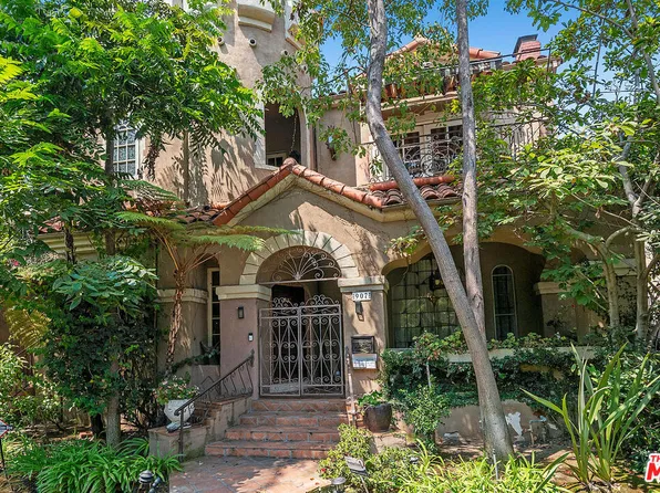 907 S Mansfield Ave, Los Angeles, CA 90036