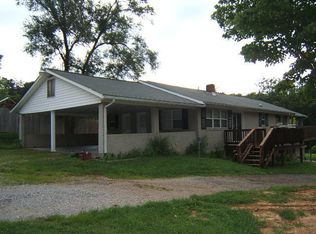 170 Ridge Rd, Troutville, VA 24175