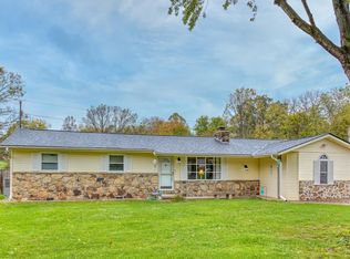 1611 E Cherry Ln, Bloomington, IN