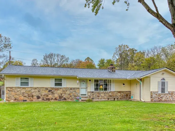 1611 E Cherry Ln, Bloomington, IN 47401