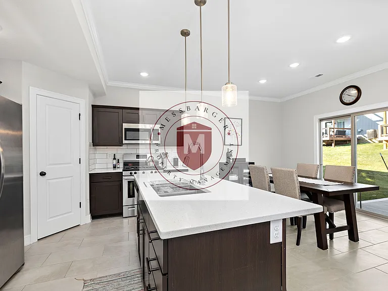 7378 Griffey St — Photo 4