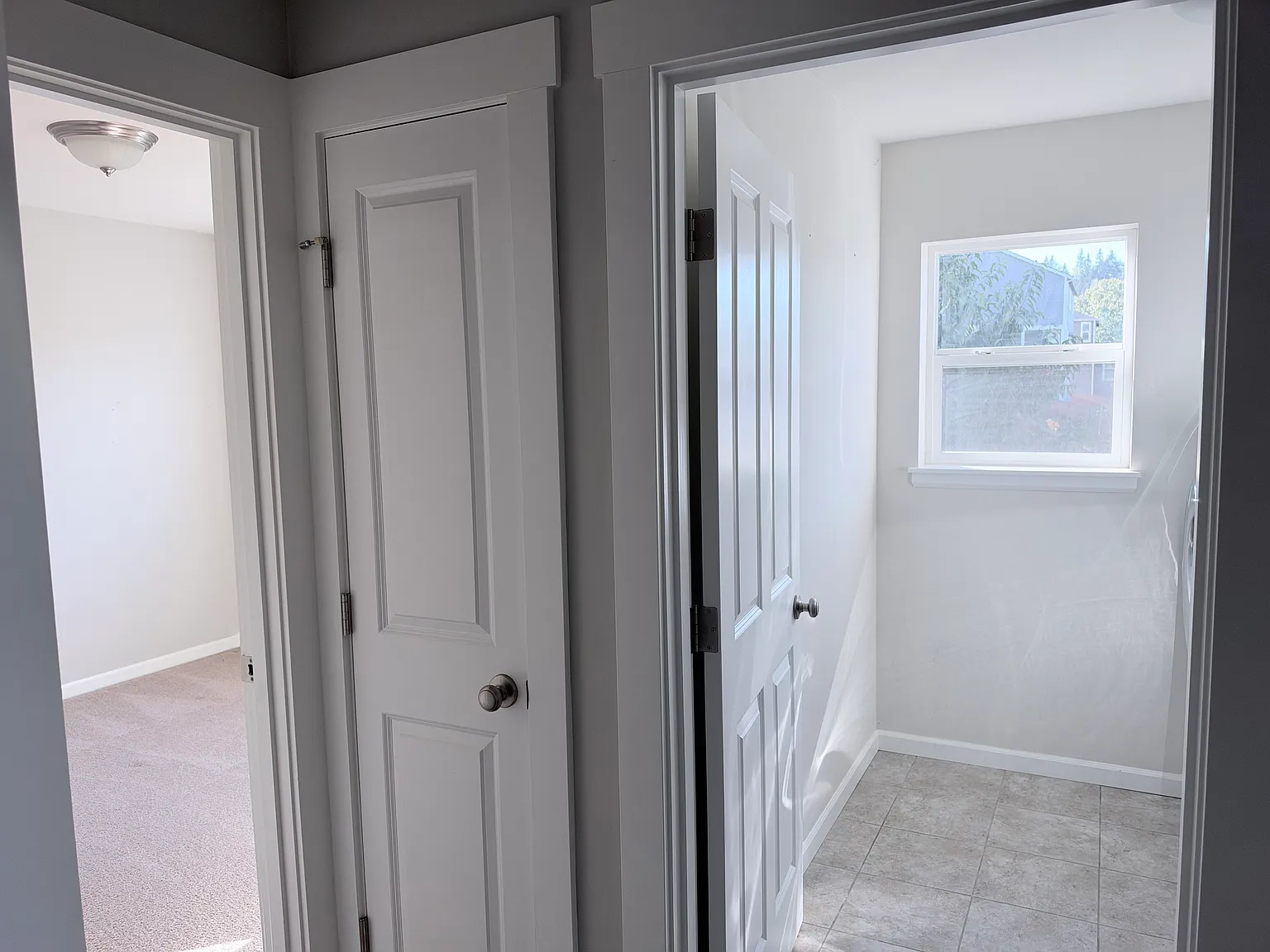 5 bed, 3280 sqft, $4,100 — Photo 4