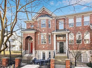 720 Prescott Ct, Naperville, IL