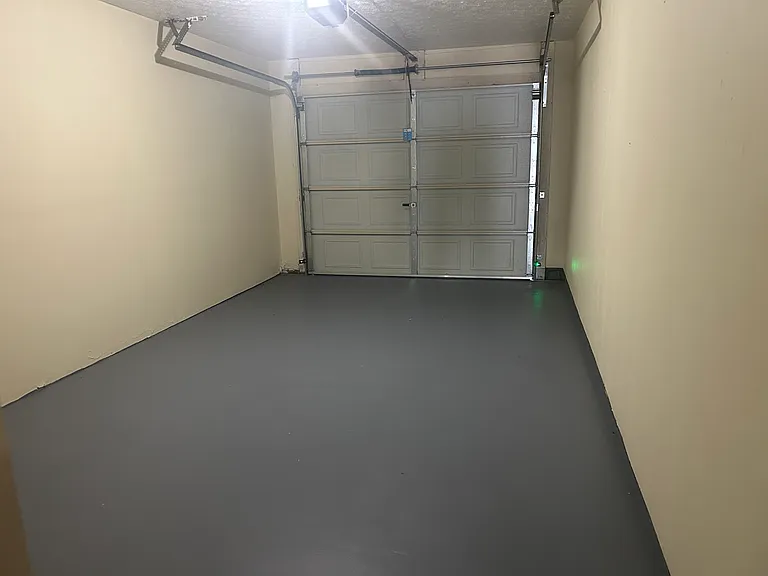 1 car garage