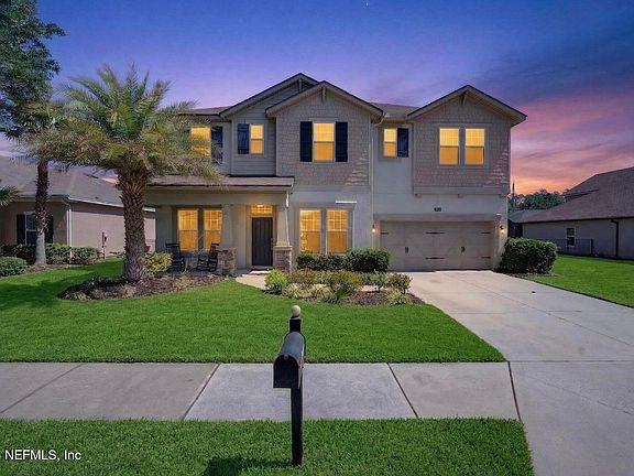 3rd image of 16361 MAGNOLIA GROVE Way