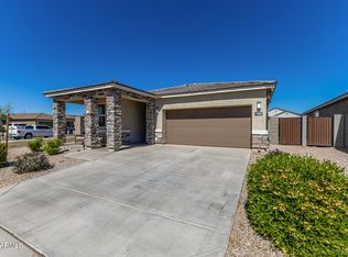 15660 W DESERT HOLLOW Drive, Surprise, AZ 85387