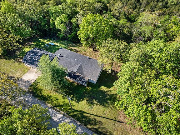 4th image of 3871 Casey Road