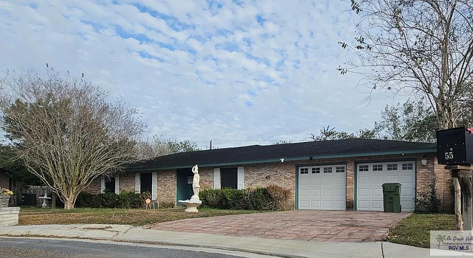 45 Westchester Cir
