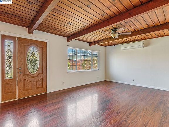 3rd image of 14294 Chrisland Ave