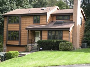 267 Kinvara Dr, Pittsburgh, PA