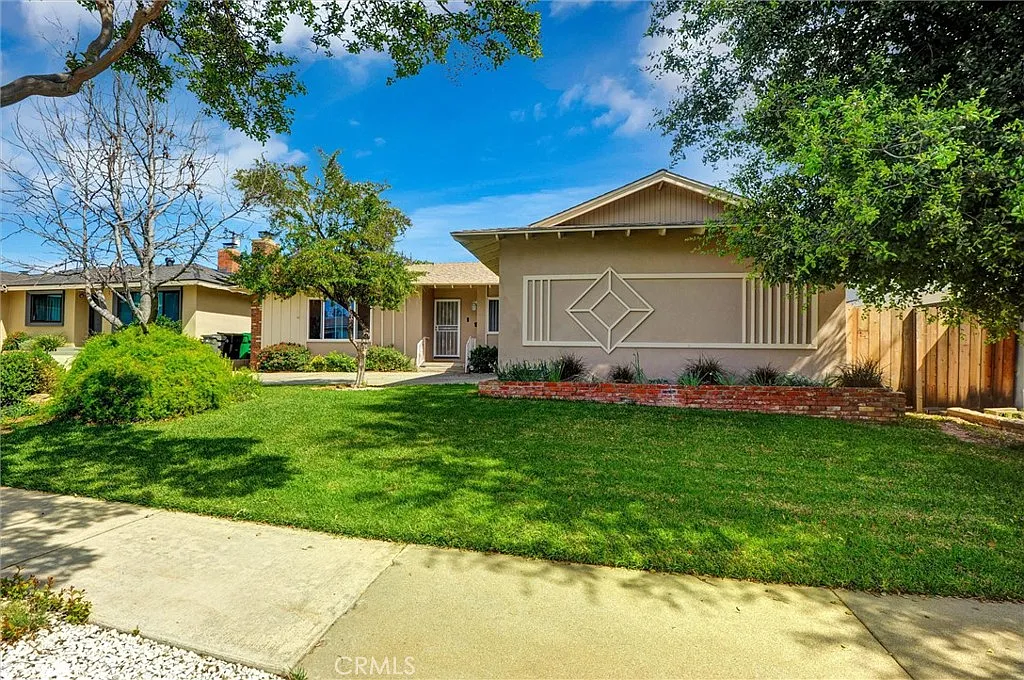 Building Photo - 722 Belleview Ave