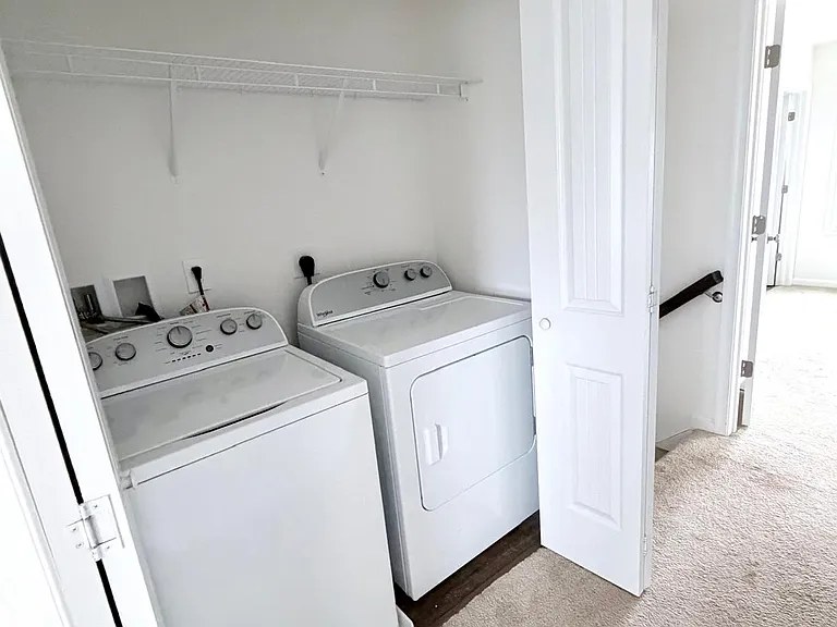 331 Avon Dr — Photo 15