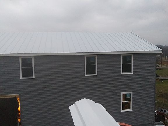 5th image of 120 Long Ave